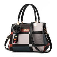 Large Capacity Shoulder Tote – Chic Everyday Bag with Plaid Design