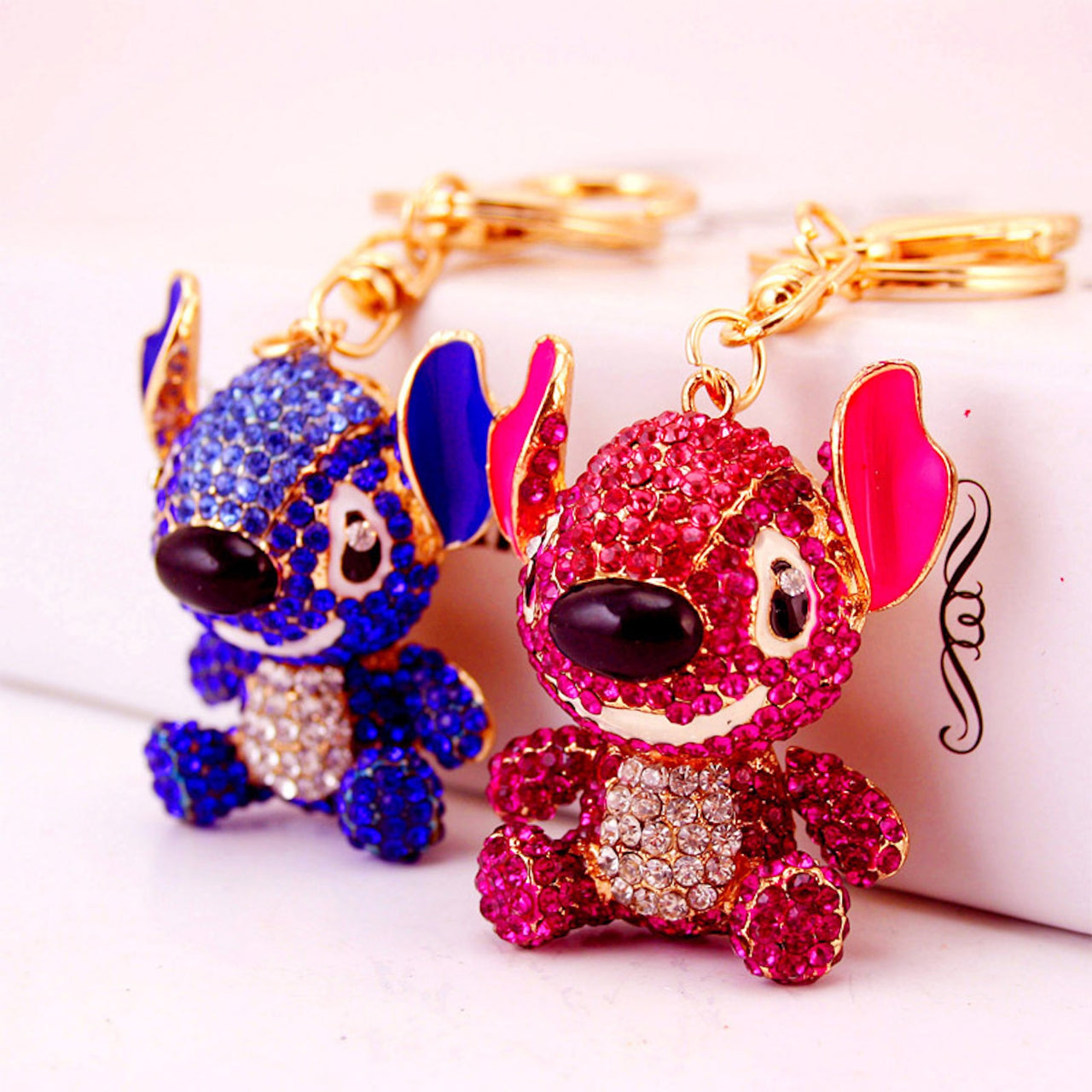 Luxury Sparkle Animal Keychain – Cute Bling Pendant