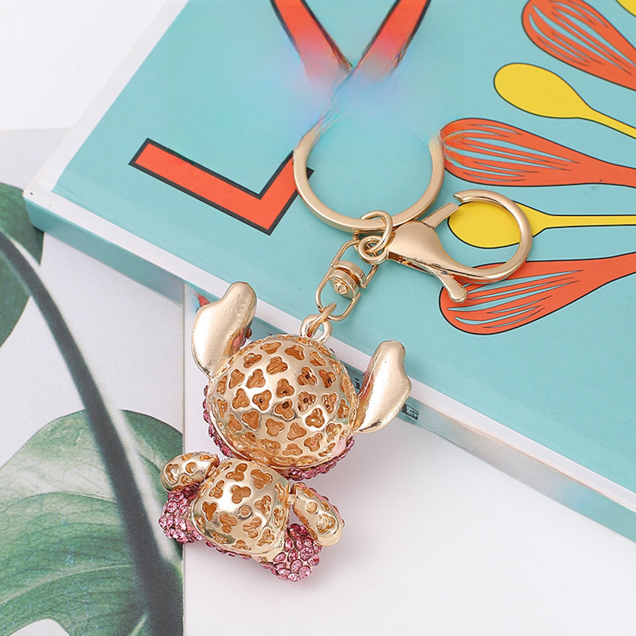 Luxury Sparkle Animal Keychain – Cute Bling Pendant