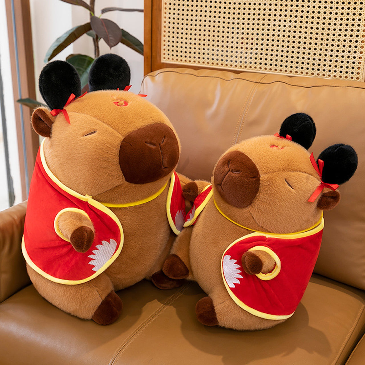 Ultra-Soft Capybara Plush Pillow – Huggable Kapibara Doll for Cuddles, Décor & Gifts