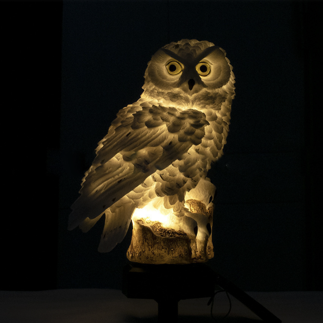Solar Owl Garden Light – Waterproof Resin Pathway Lamp