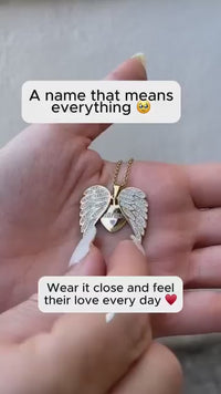 Gold-Plated Heart Wings Pendant Necklace – Korean-Style Statement Clavicle Chain