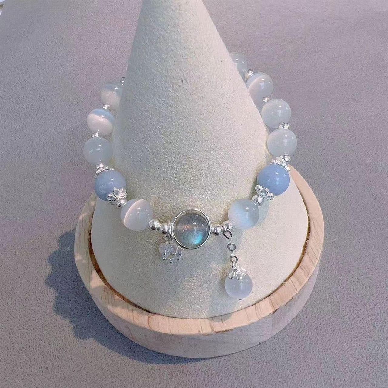 Moonlight Charm Bead Bracelets – Elegant Cat’s Eye & Butterfly-Inspired Glow