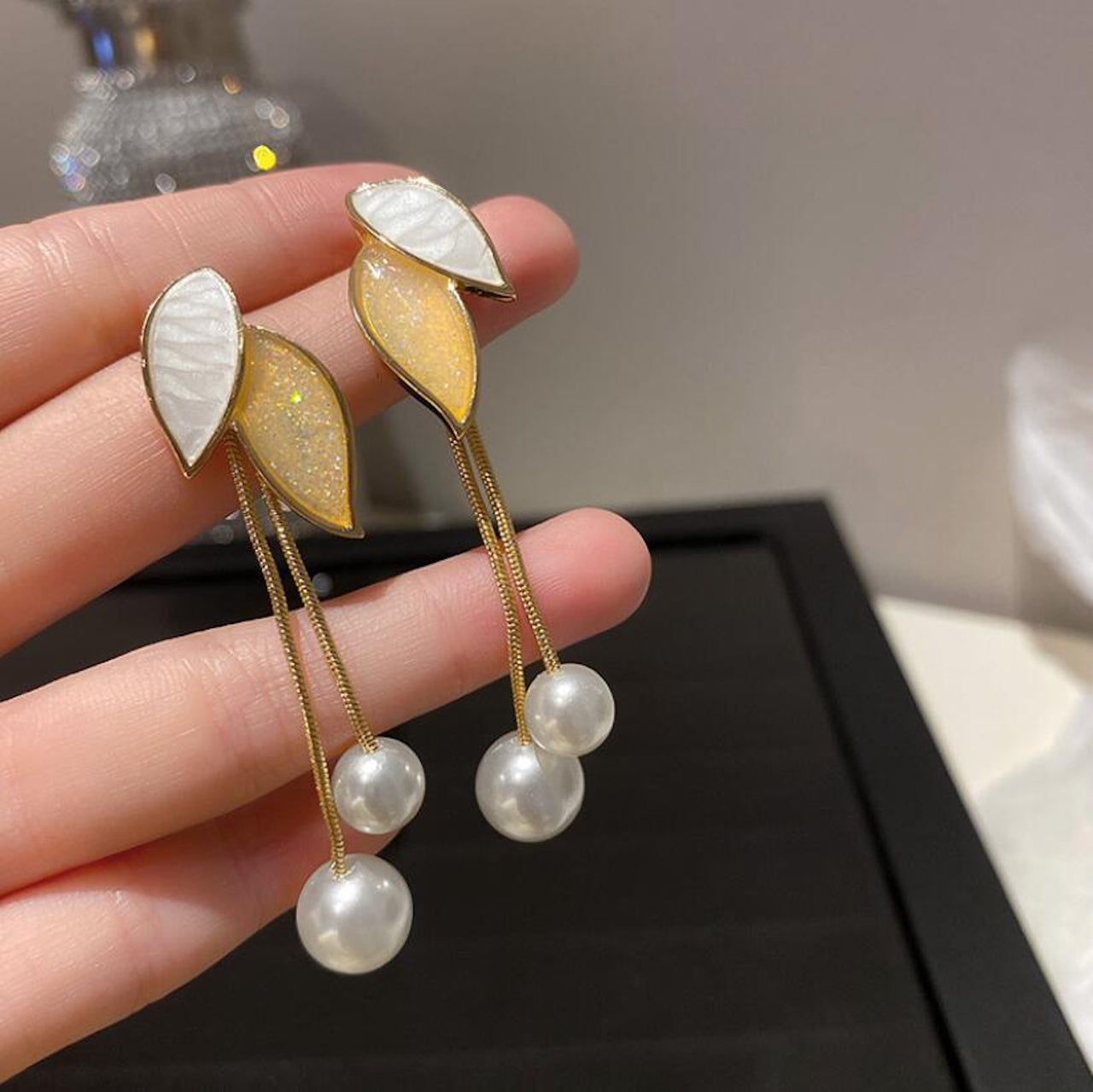 Pearl Leaf Tassel Earrings – Elegant Gold Drop Design for Women