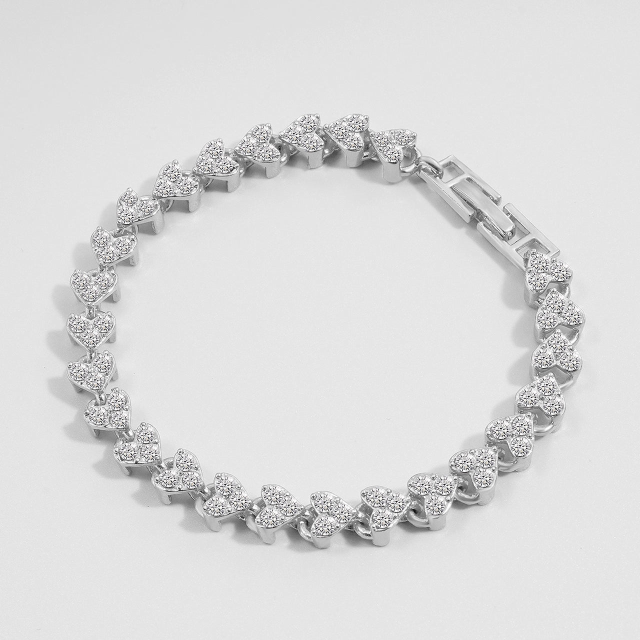 Roman Crystal Diamond Style Bracelet – Sparkling Gold Luxury for Women