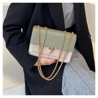 Mori Contrast Chain Crossbody Bag – Elegant Day-to-Night Shoulder Purse