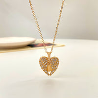 Gold-Plated Heart Wings Pendant Necklace – Korean-Style Statement Clavicle Chain