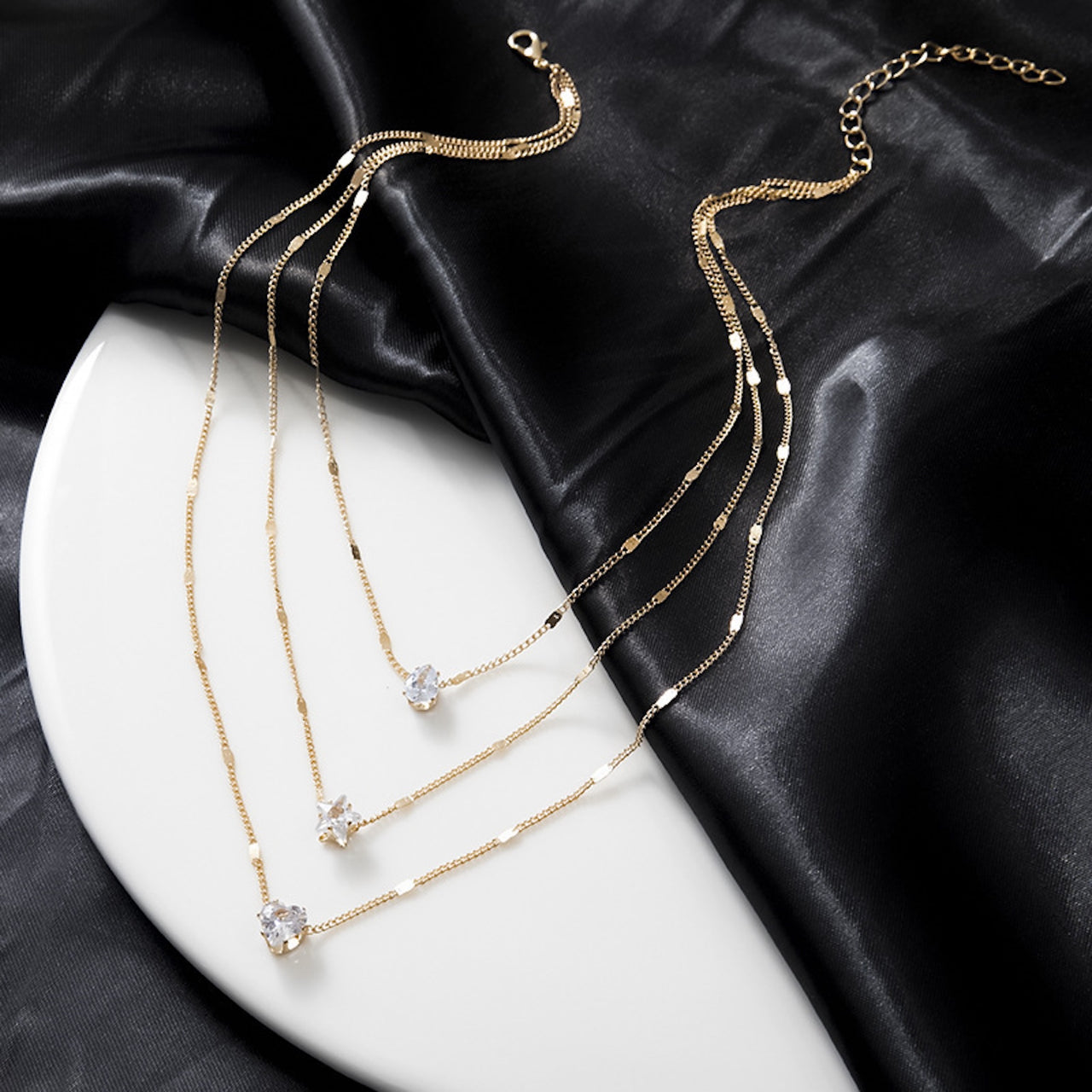 Multi-Layer Star Heart Pendant Necklace – Vintage Chic