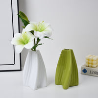 Dopamine Ripple Vase with Real-Touch Lily Flowers